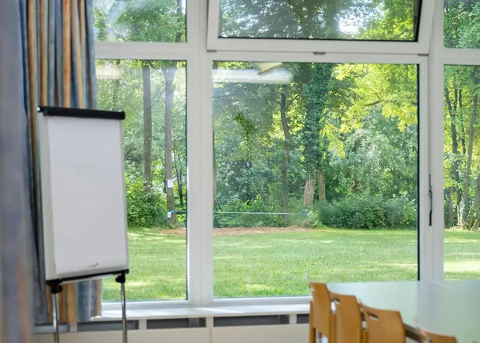 Jugendherberge Ulm Hostel *